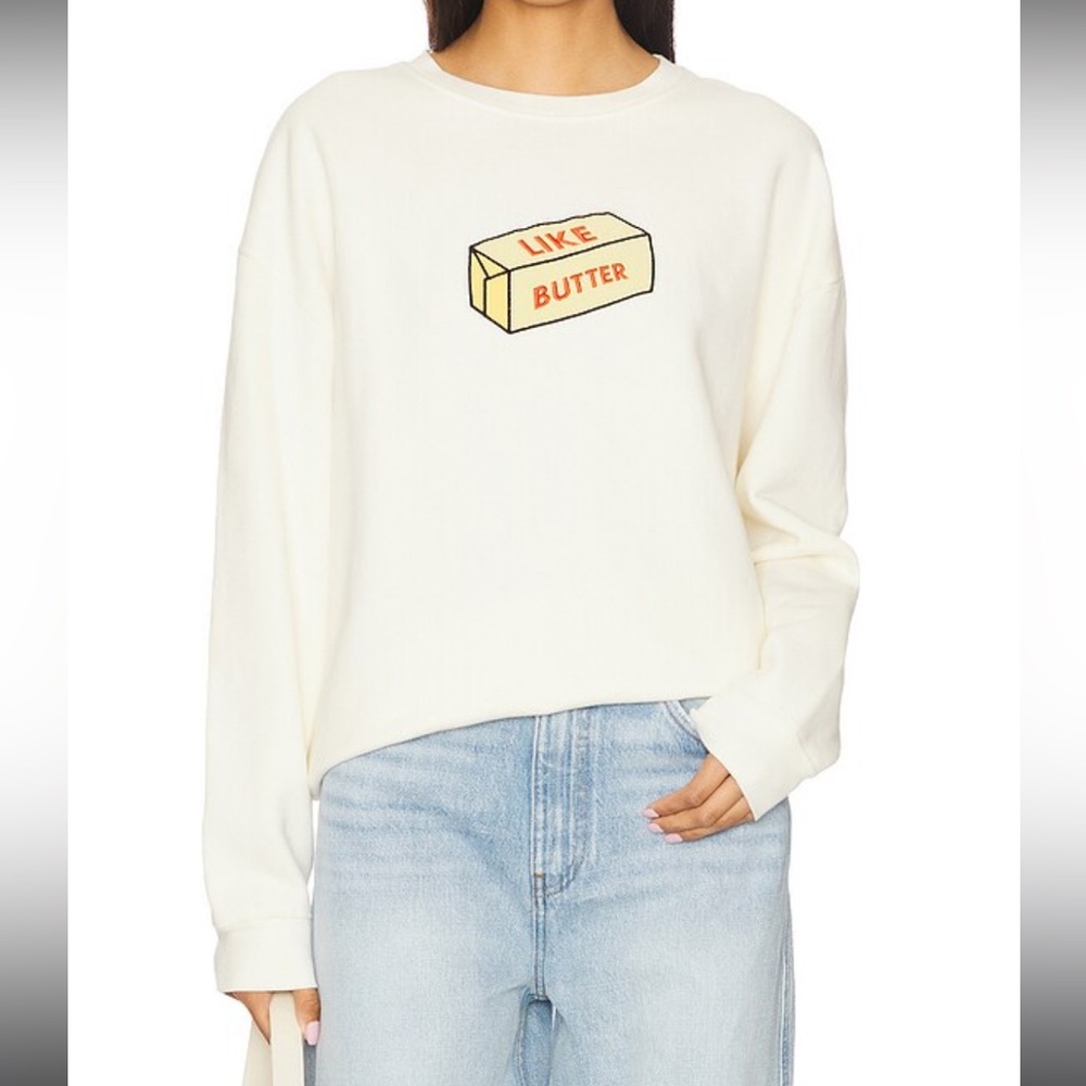 Kule oversized butter sweatshirt in cream